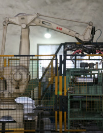 维多利亚老品牌vic(集团)官方网站